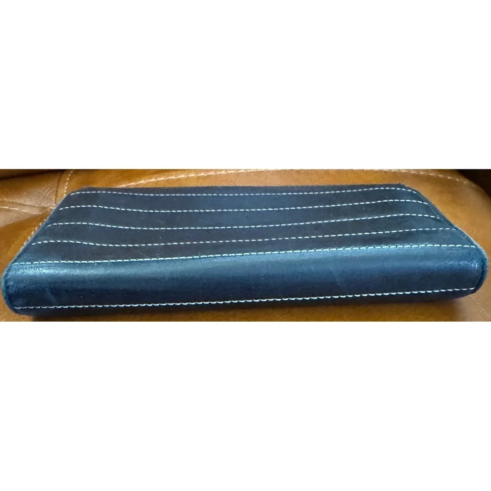 Chanel Black Leather Vertical Stitch Bifold Long Wallet Silver Interior CC Logo